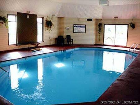 North Pointe Inn And Suites Kelowna Buitenkant foto